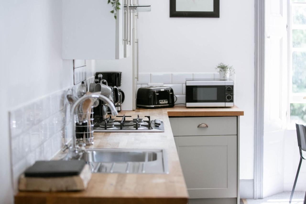 Peaceful Apartment - Dedicated Free Parking - Walk To Centre, Uni, Hosp - Business And Leisure - Contact For Long Stays Exeter Exterior foto