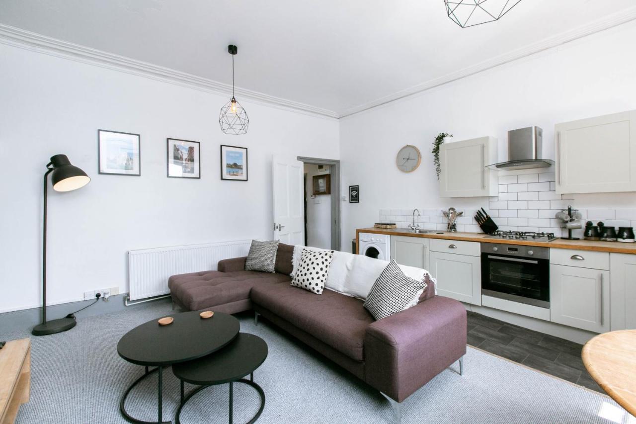 Peaceful Apartment - Dedicated Free Parking - Walk To Centre, Uni, Hosp - Business And Leisure - Contact For Long Stays Exeter Exterior foto